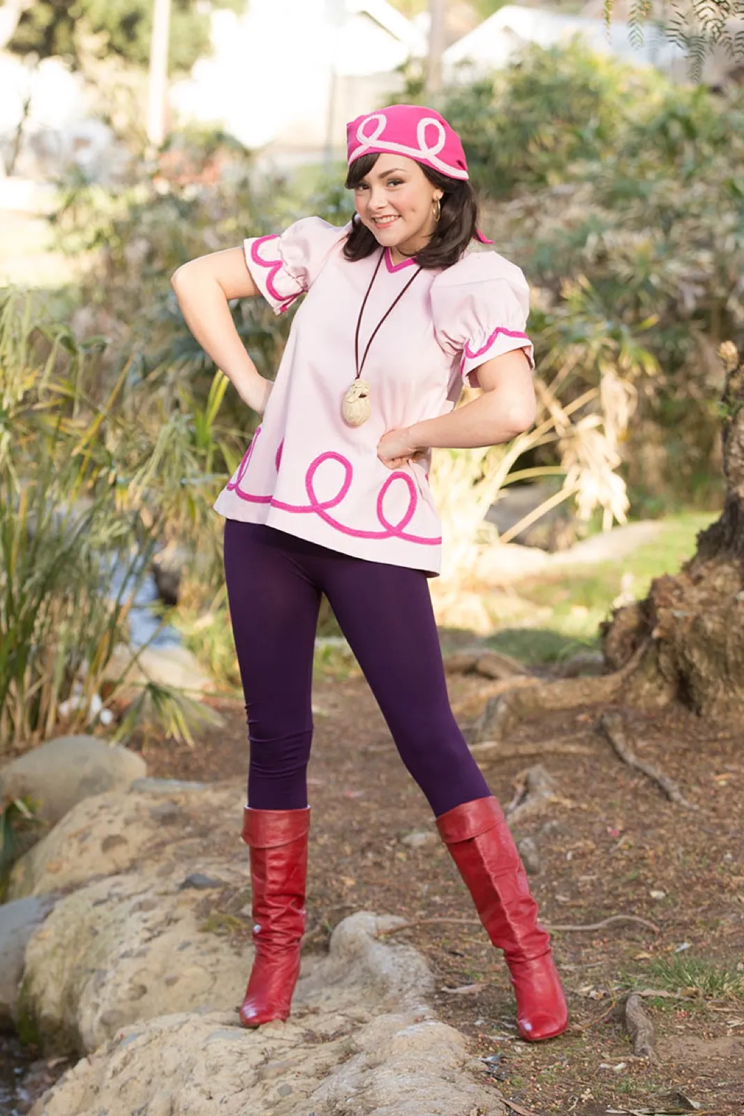 Girl Pirate party character in Cincinnati